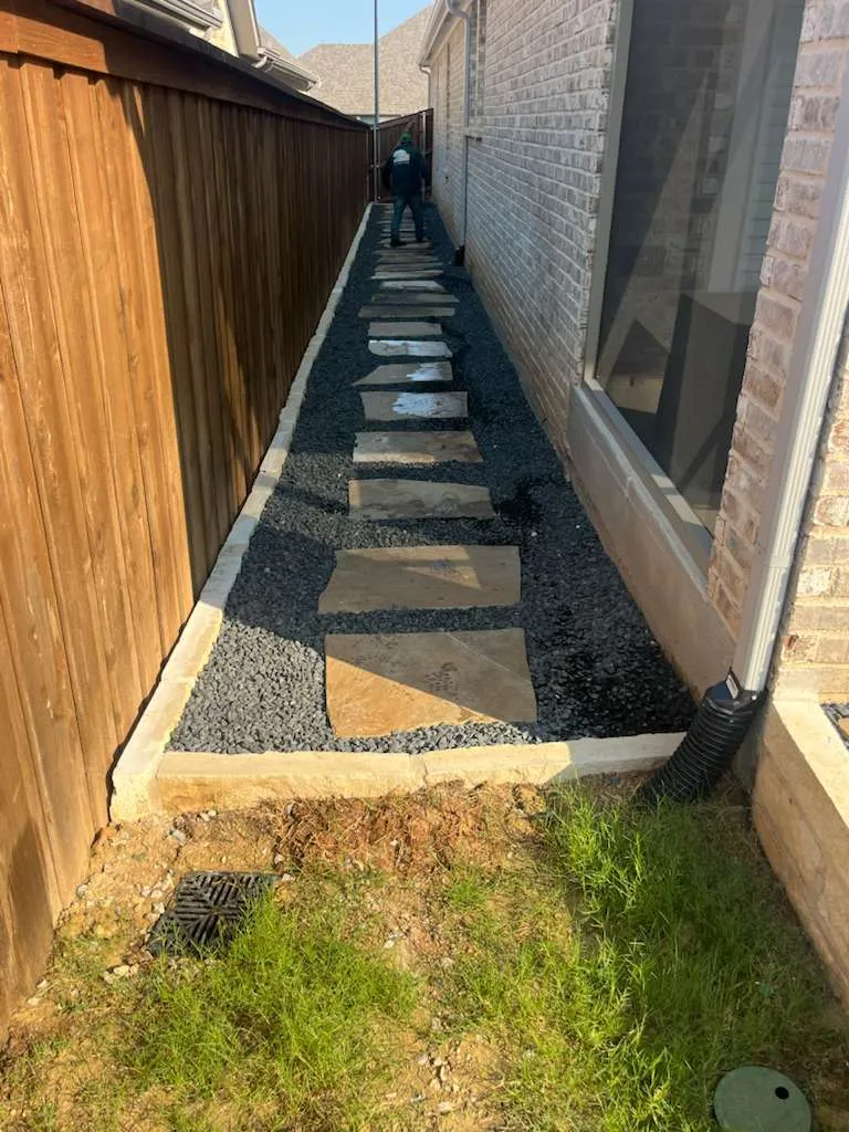 Side-Yard Stepping Stone Path